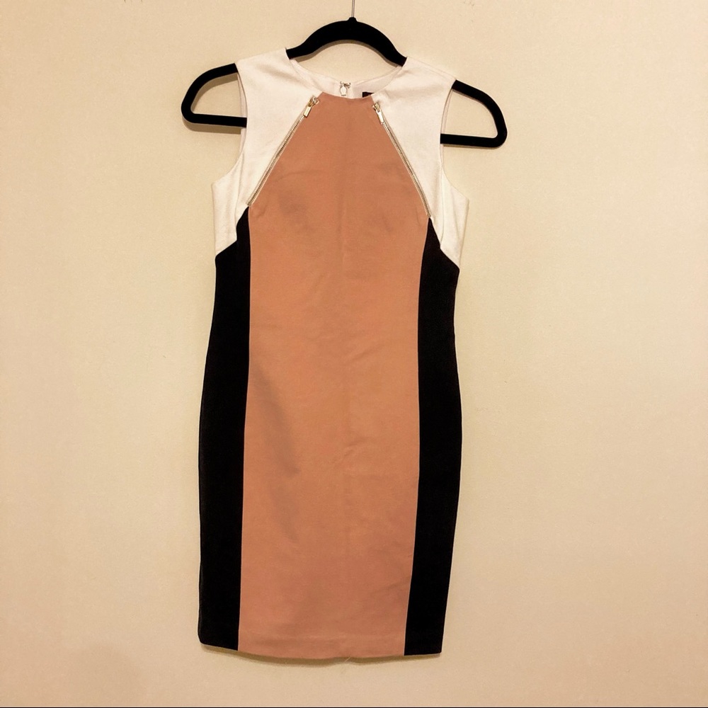 [New] ANN TAYLOR Bodycon Dress with Gold Hardware Size: 00P